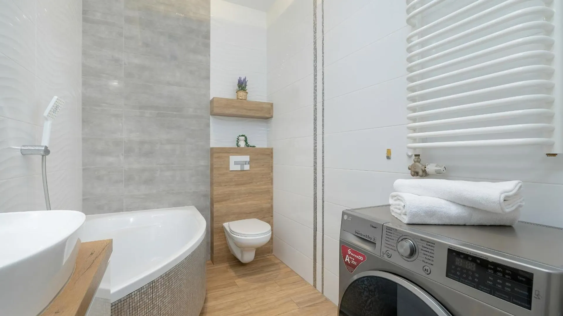 Cozy Apartment Pachonskiego With Balcony And Parking By Noclegi Renters Krakow Poland